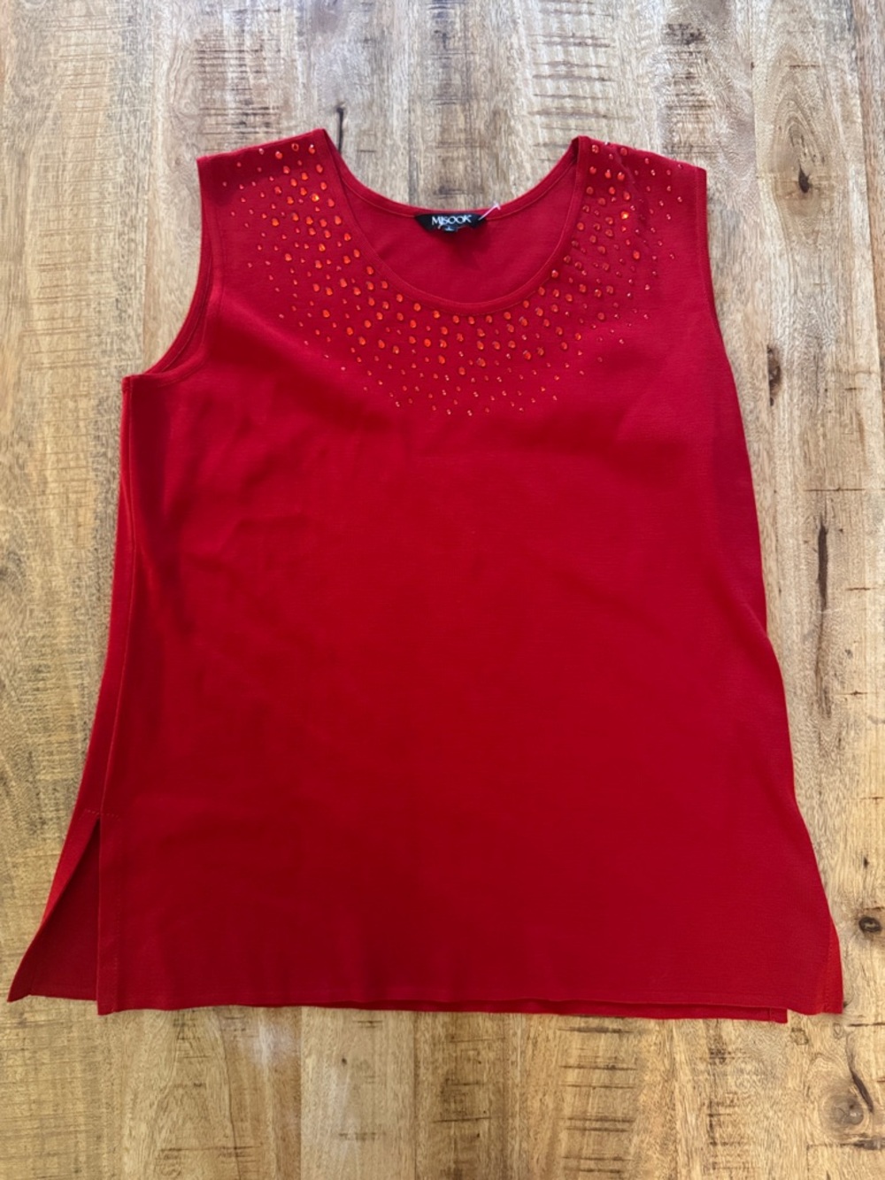 Misook Bright Red Sleeveless Knit Tank with Rhinestone gems EUC vintage large